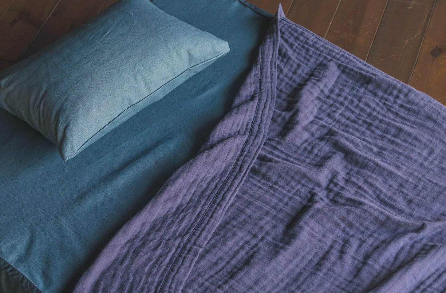 ずっと触れたくなる、ふんわりやわらかな和晒ガーゼ。