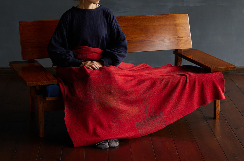 ほっこりあたたかいWニット素材