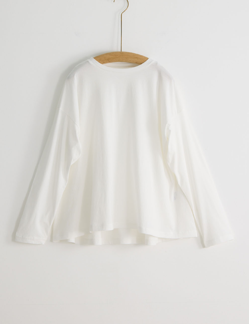 なめらかシアー天竺　プルオーバー青文字（あおもじ）