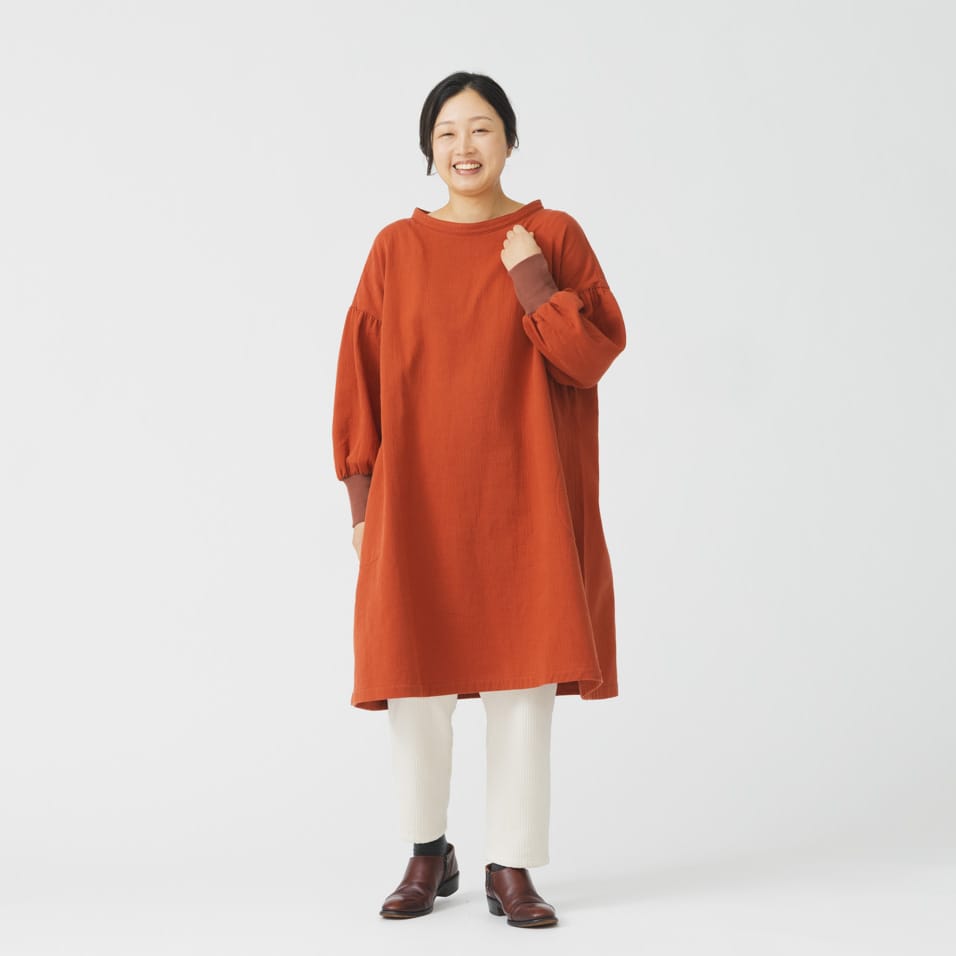 働くふだん着、群言堂のワークウエア