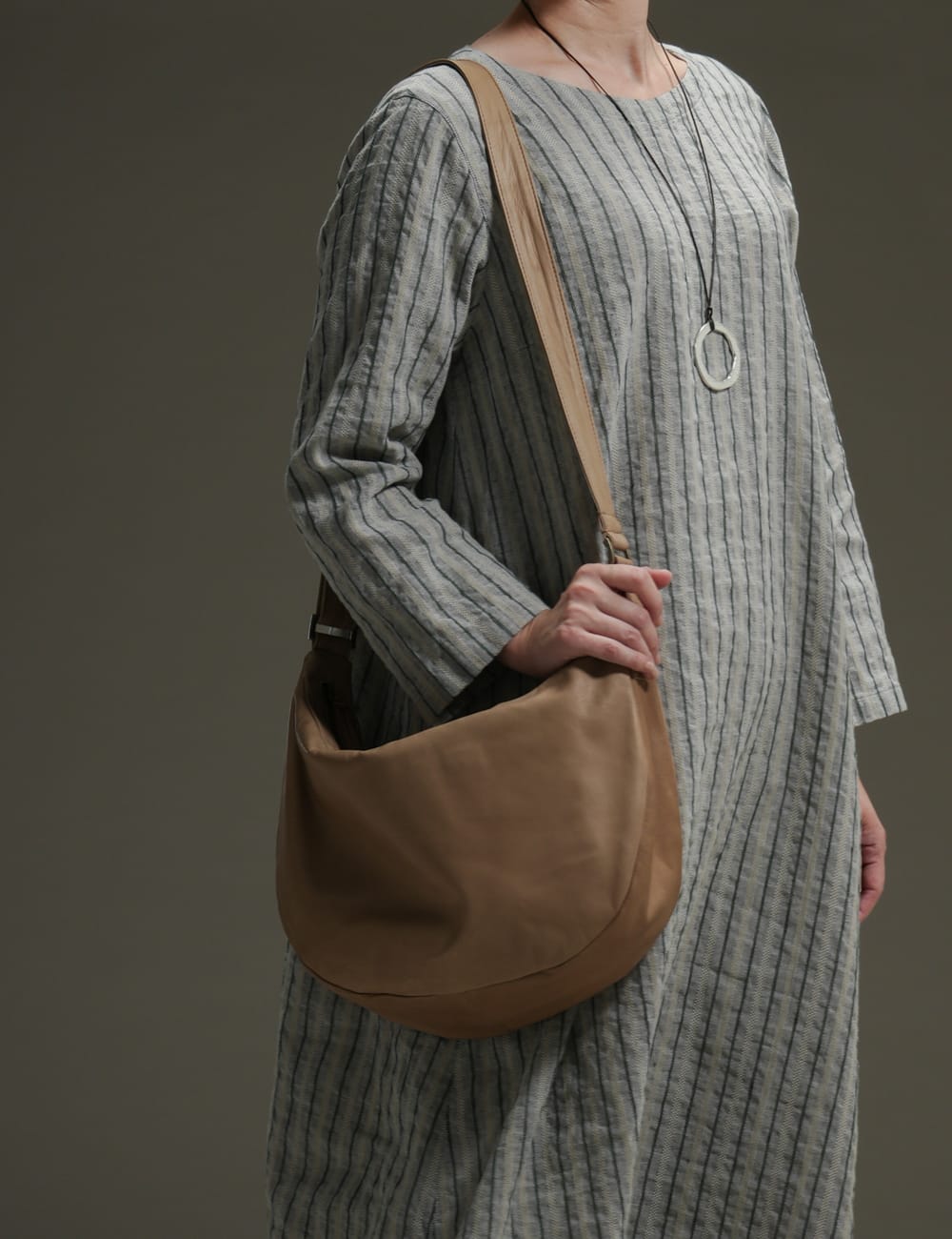 ショルダーバッグ7046R