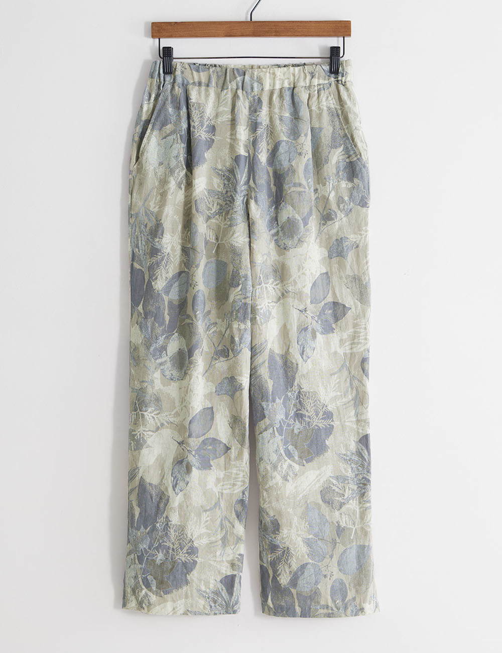 リネン夏の葉プリント　パンツ庭常（にわとこ）