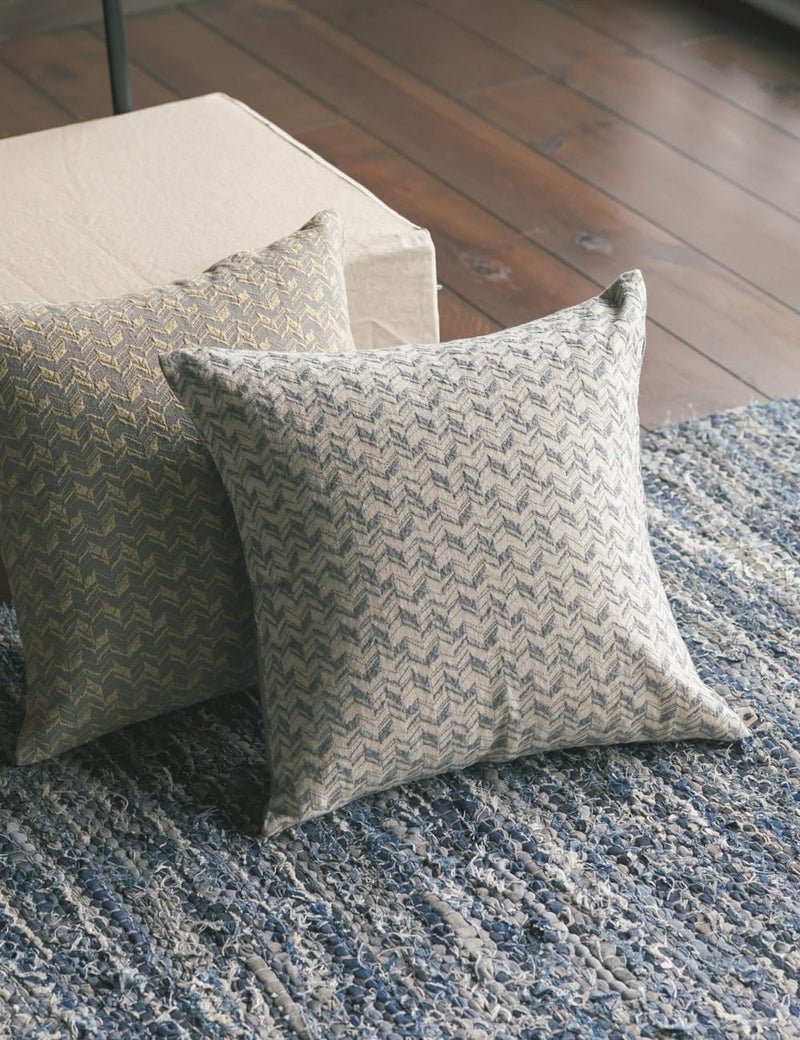 ヘリンボン刺繍クッションカバー