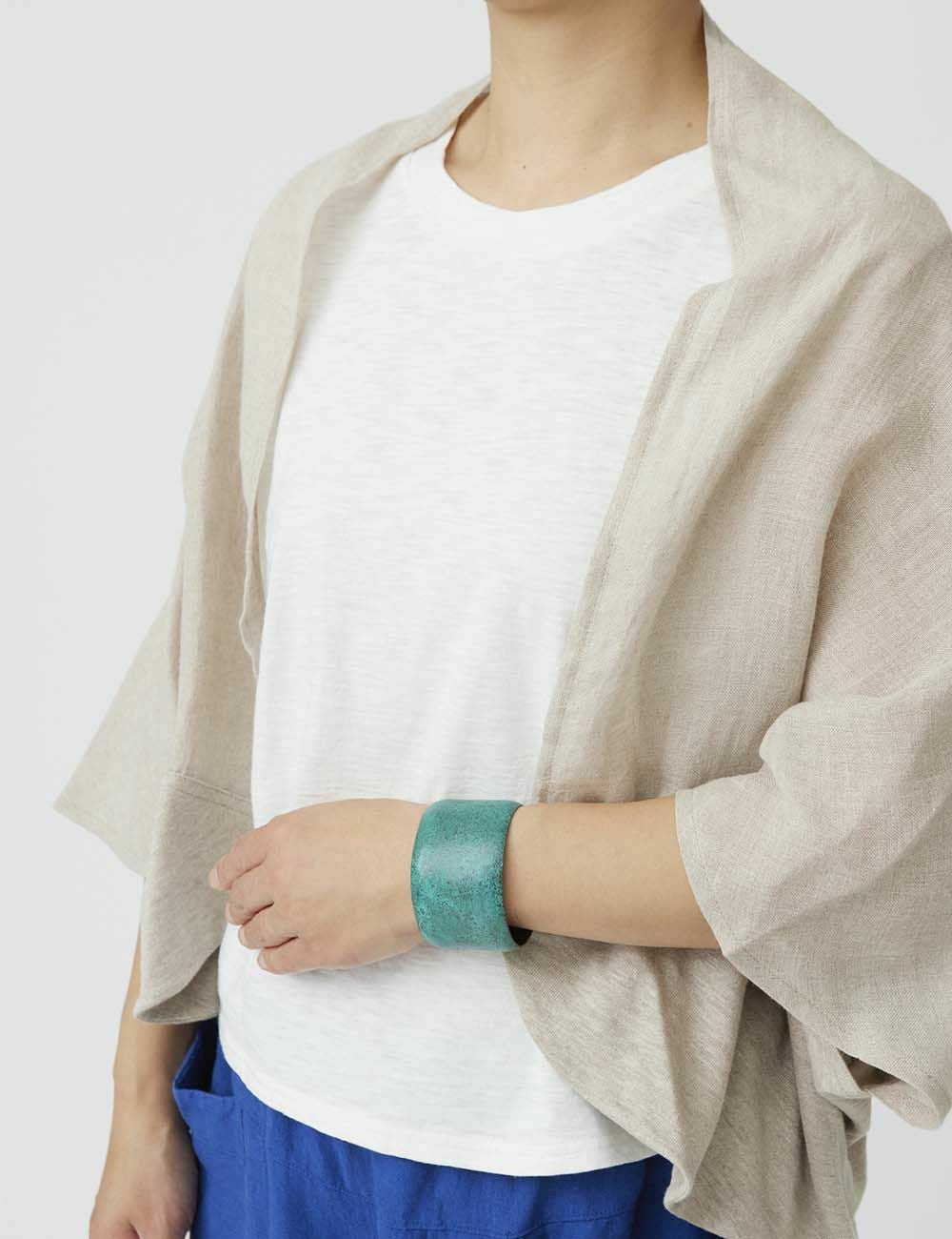 斑紋バングル太緑｜Bijoux Kei | 石見銀山 群言堂オンラインストア