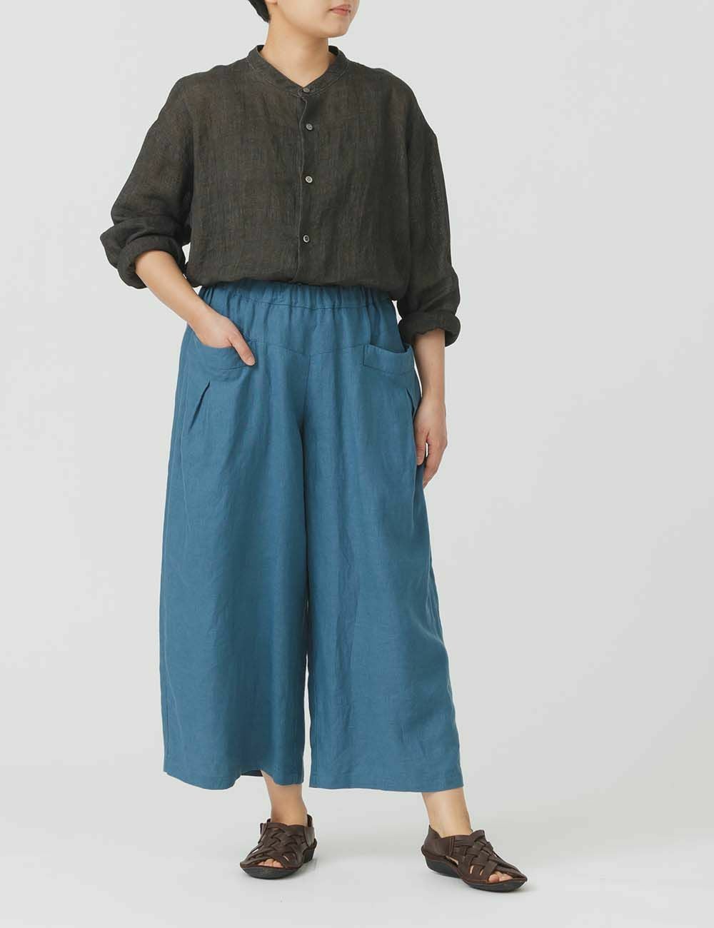 リネンボイル墨染めブラウス山桑（やまくわ） | 石見銀山 群言堂