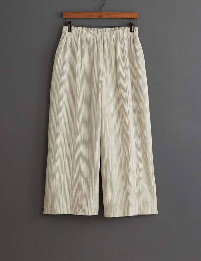 綿シルクストレッチプリーツパンツ碇草（いかりそう）
