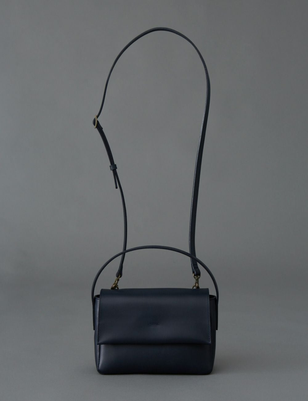 ハンドバッグ7653R | 石見銀山 群言堂オンラインストア