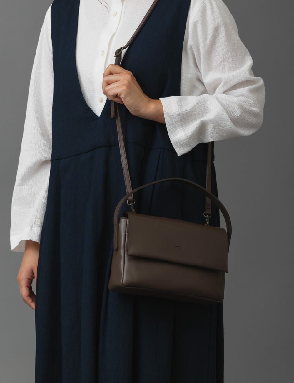 ハンドバッグ7653R | 石見銀山 群言堂オンラインストア