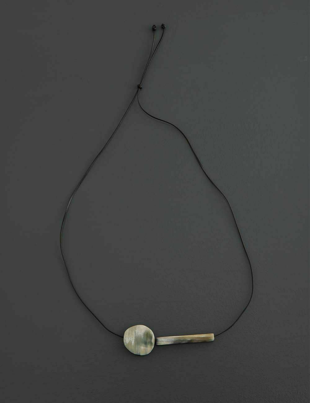 BH長と丸ネックレス｜Bijoux Kei | 石見銀山 群言堂オンラインストア