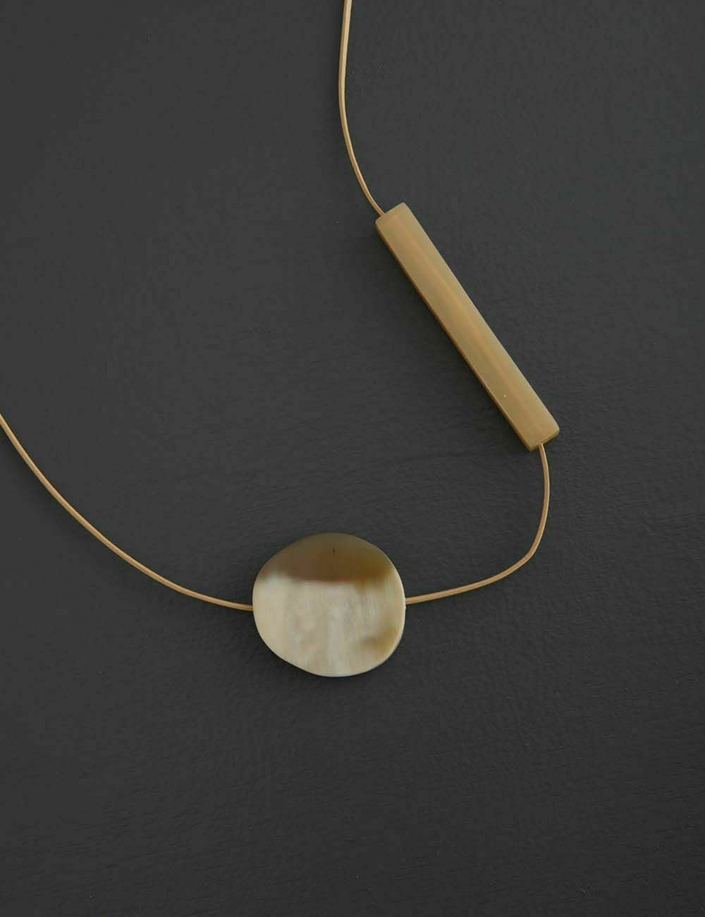 BH長と丸ネックレス｜Bijoux Kei | 石見銀山 群言堂オンラインストア