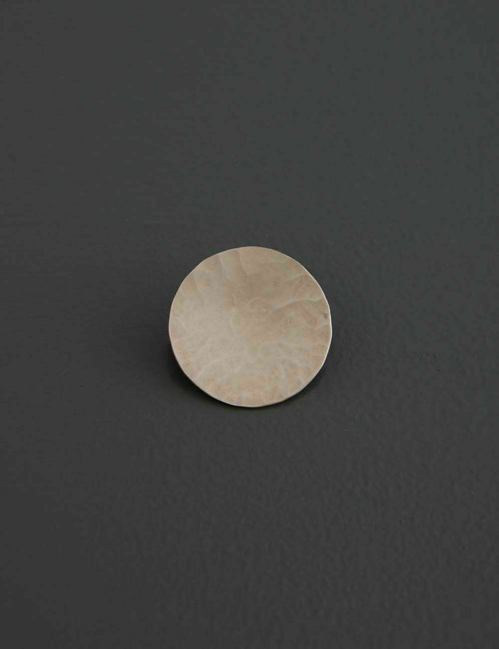 斑紋円ブローチ小｜Bijoux Kei | 石見銀山 群言堂オンラインストア