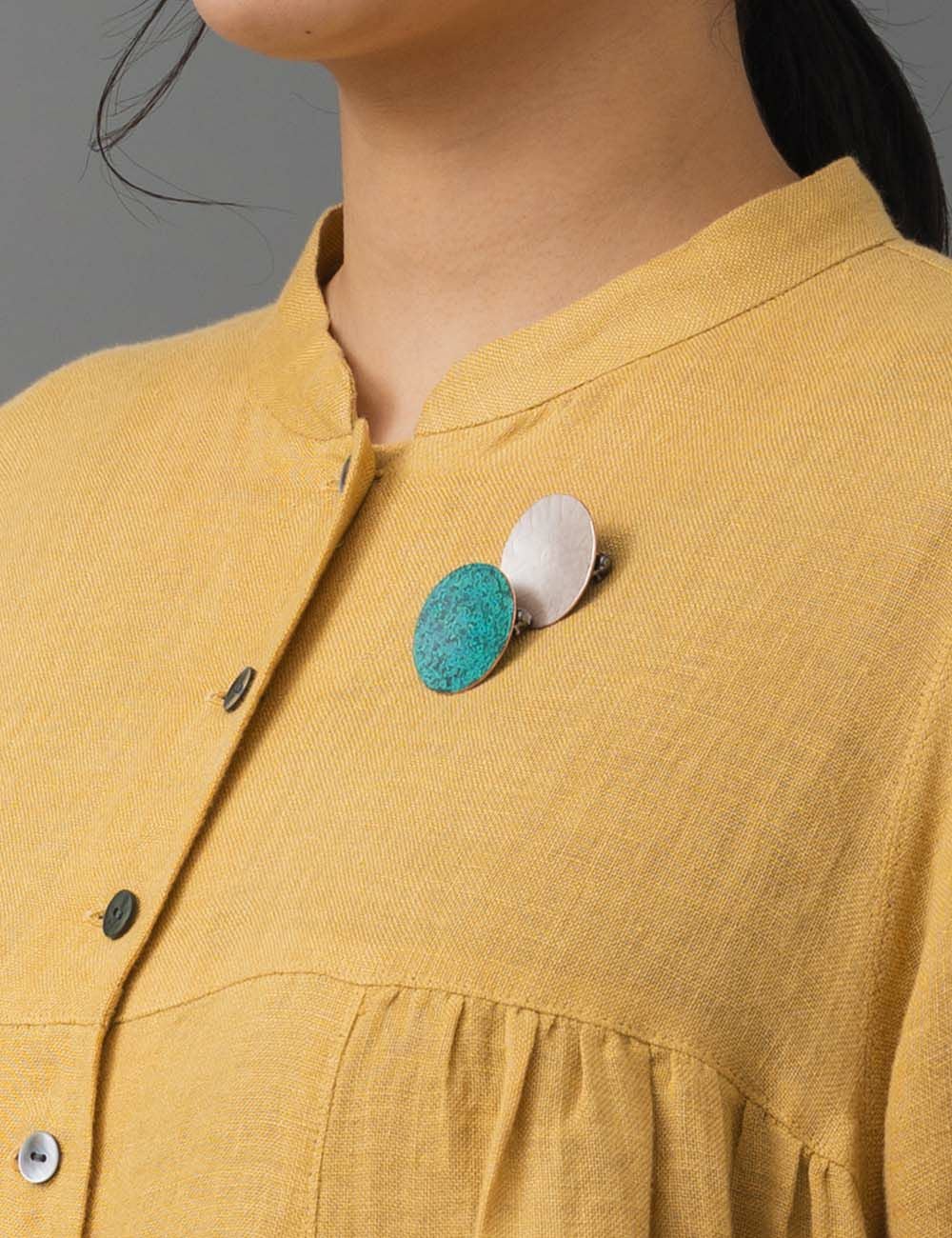 斑紋円ブローチ小｜Bijoux Kei | 石見銀山 群言堂オンラインストア