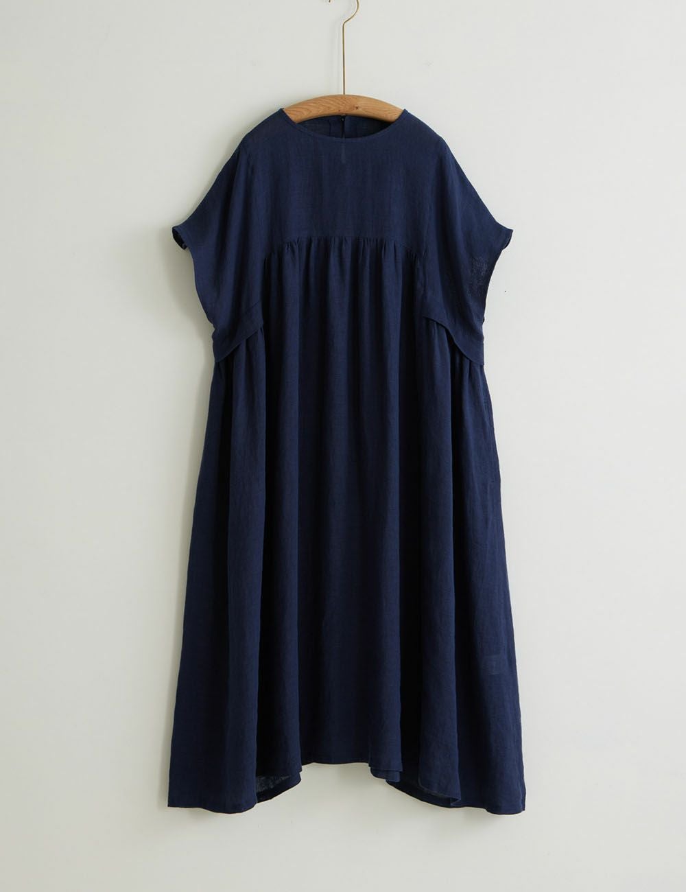 麻ガーゼワンピース風信子（ひやしんす） | 石見銀山 群言堂オンライン