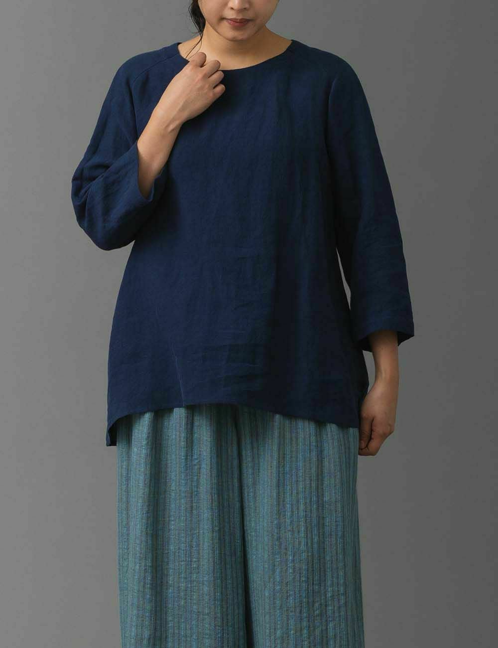 リネンパレットラウンドブラウス | 石見銀山 群言堂オンラインストア
