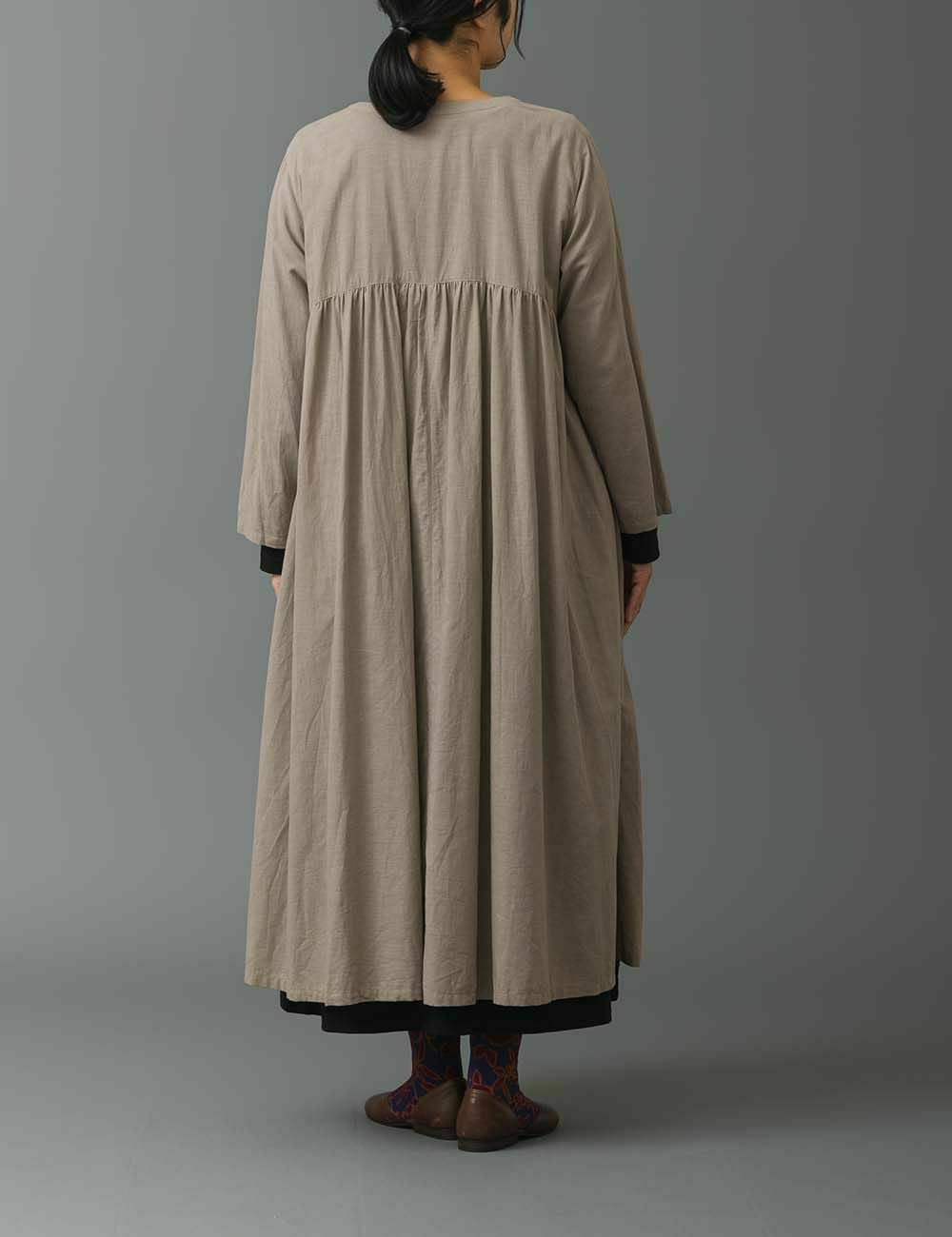 石見銀山研究所　根々　ワンピース 綿麻ボイルローンワンピース比翼草（ひよくそう） | 石見銀山 群言堂
