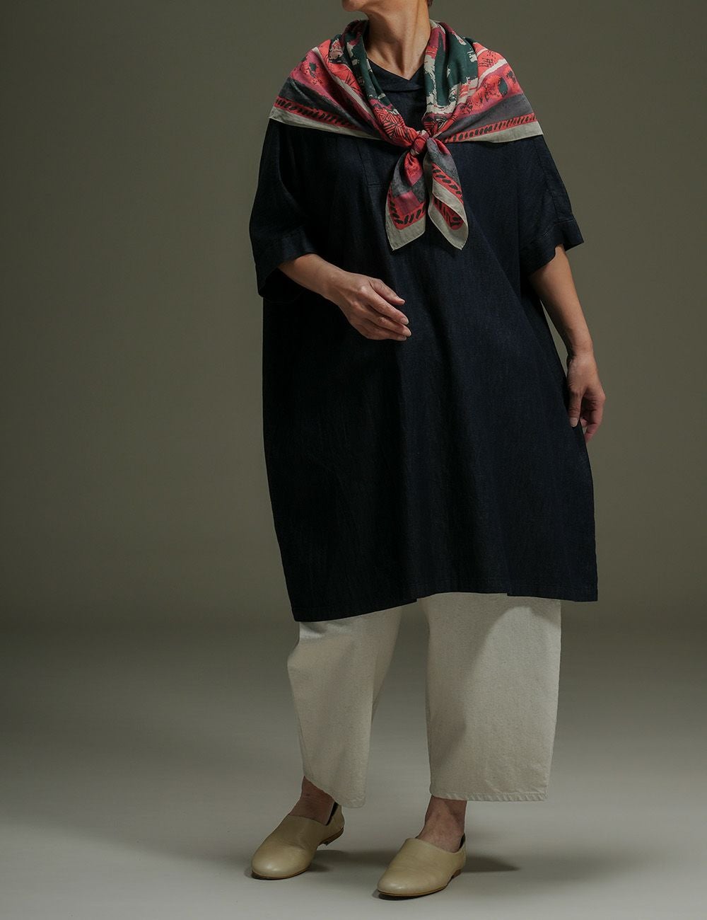 ムラ糸ライトデニムチュニック野葡萄（のぶどう） | 石見銀山 群言堂