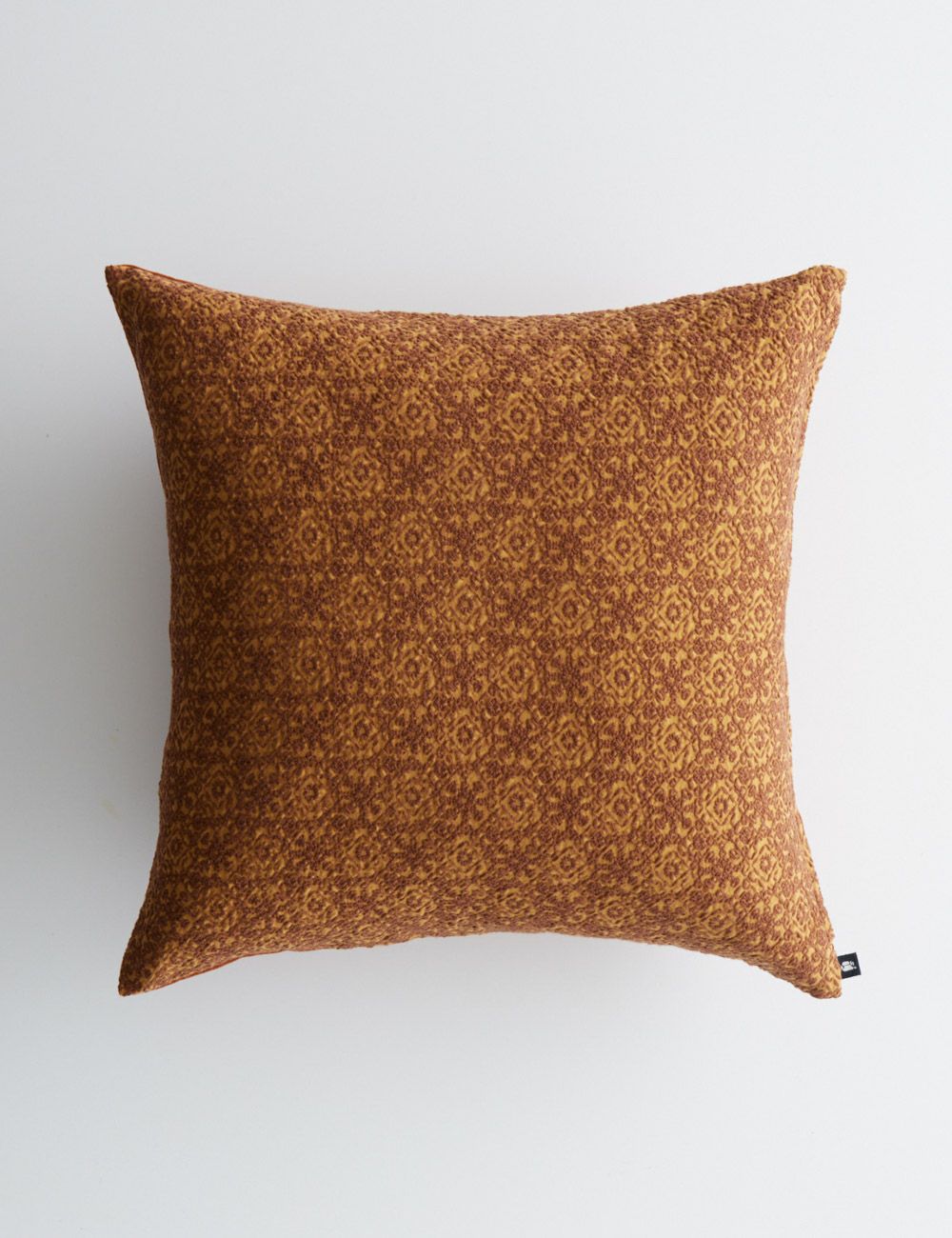 霜柱刺繍クッションカバー | 石見銀山 群言堂オンラインストア