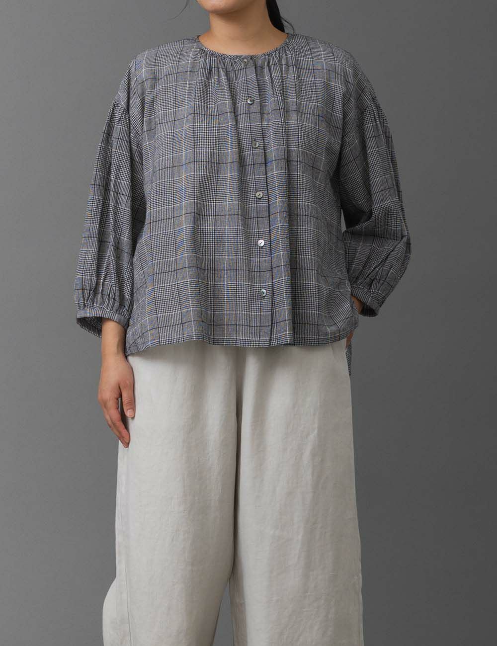 高密度リネンツイルパンツ山蕗（やまぶき） | 石見銀山 群言堂