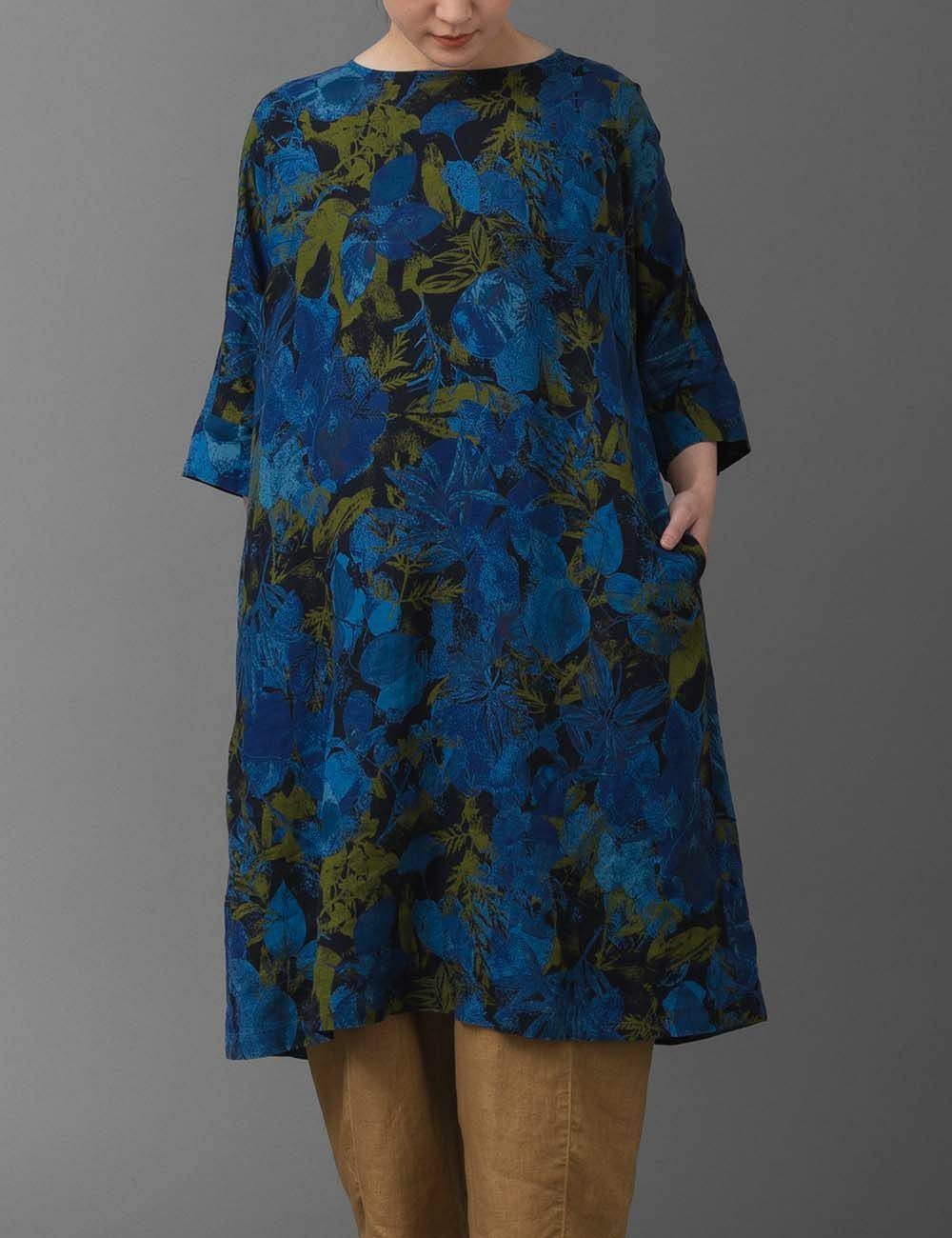 リネン夏の葉プリントチュニック花楓（はなかえで） | 石見銀山 群言堂