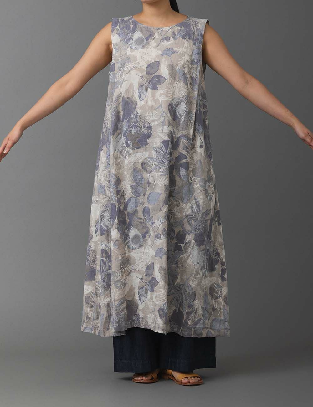 リネン夏の葉プリントワンピース玉心花（ぎょくしんか） | 石見銀山 群