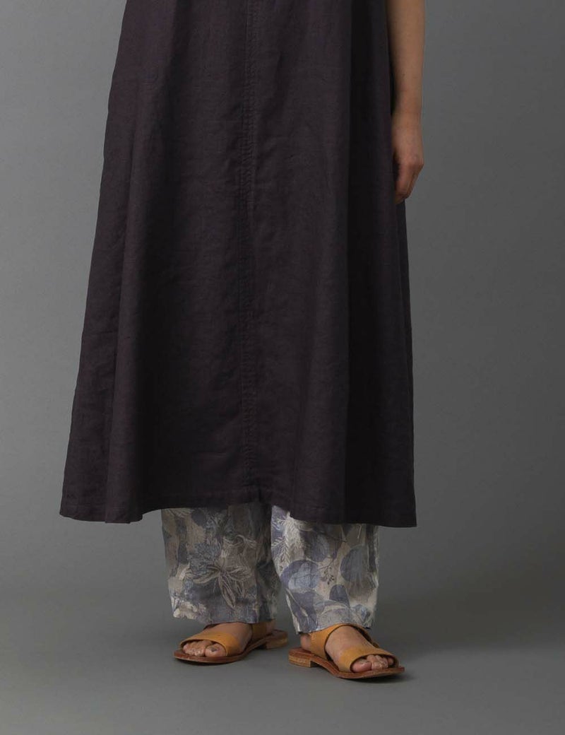 リネン夏の葉プリントパンツ庭常（にわとこ）