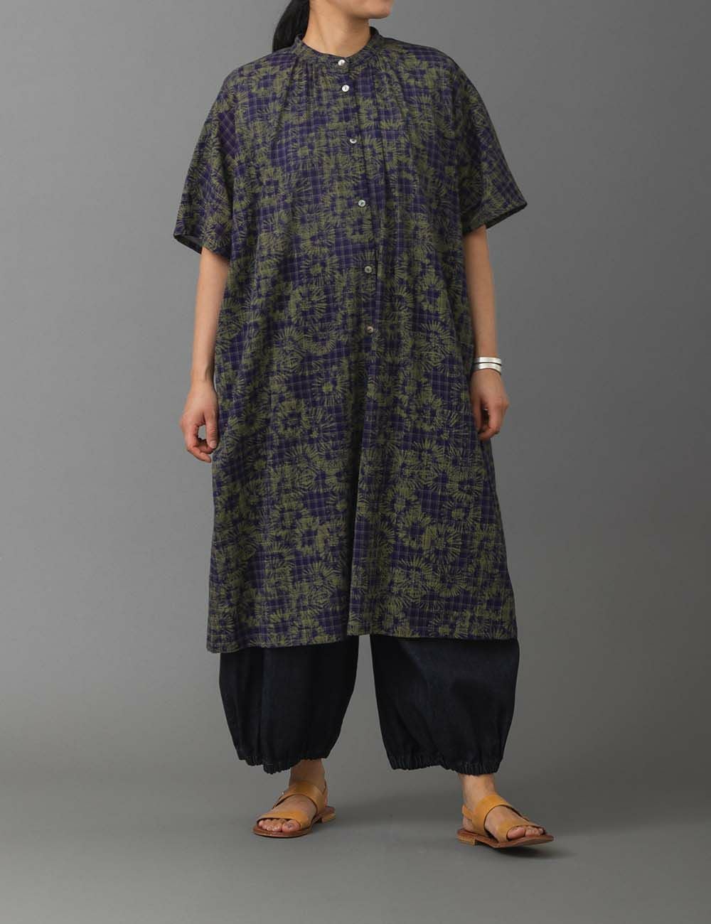 楊柳野菊プリントブラウス夏茱萸（なつぐみ） | 石見銀山 群言堂