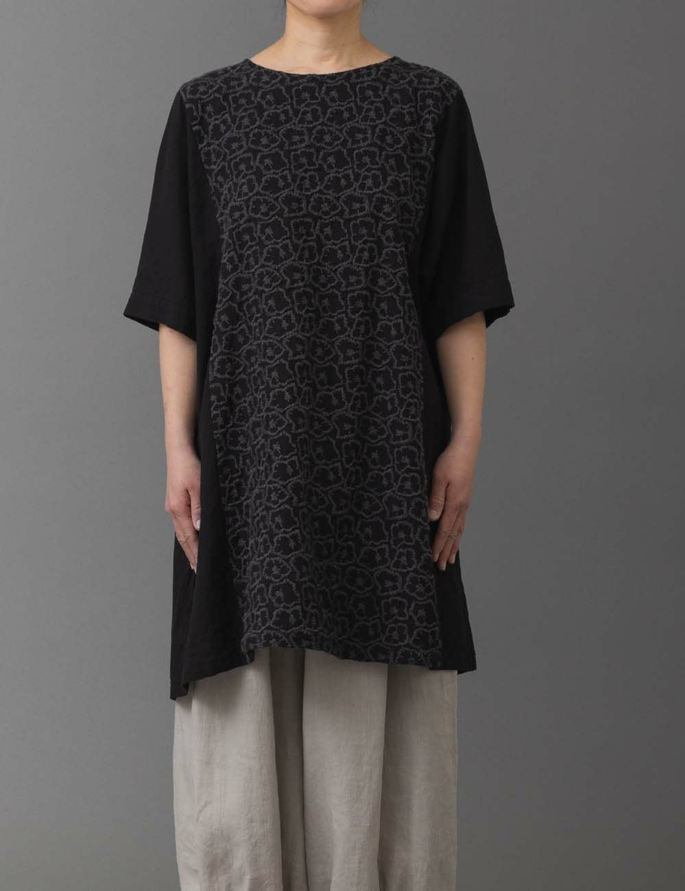 白粉花刺繍チュニック玉の緒（たまのお） | 石見銀山 群言堂オンライン