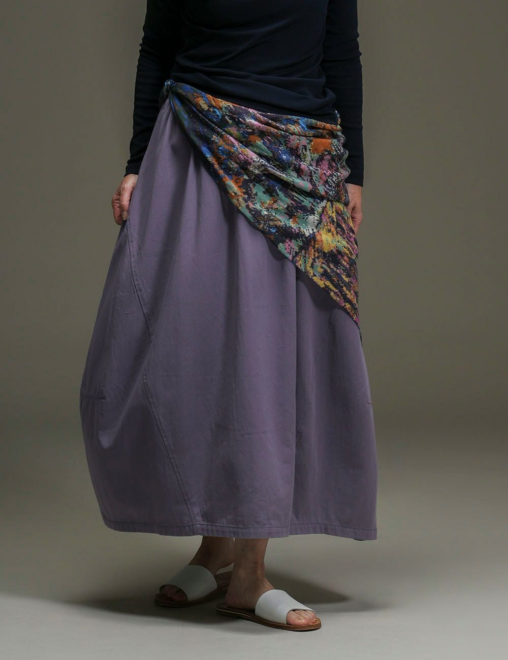 群言堂登美サムエル風パンツ ボトムス | 石見銀山 群言堂オンラインストア