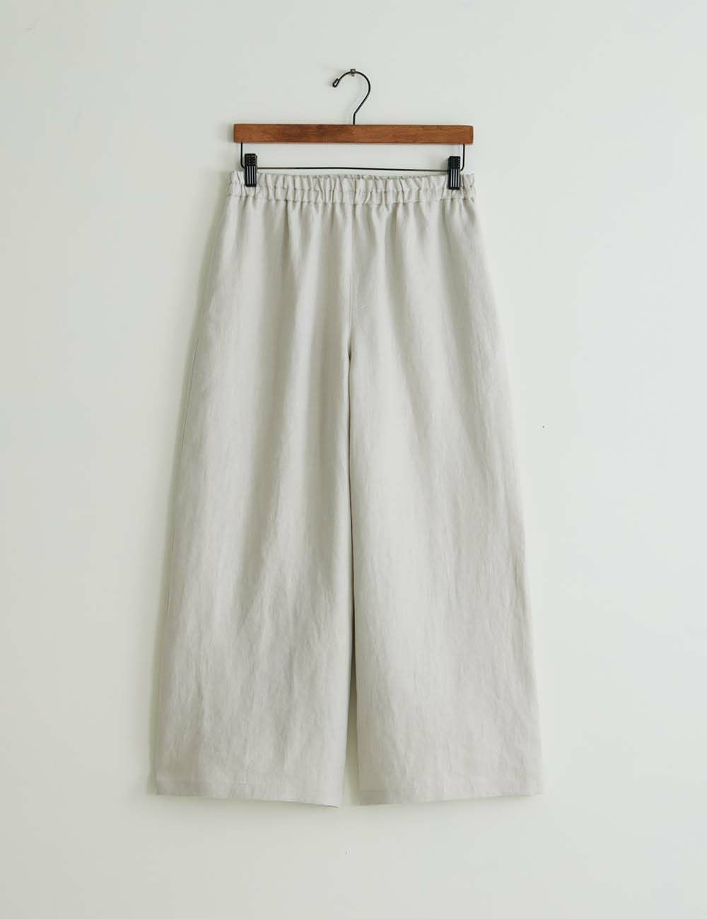 高密度リネンツイルパンツ山蕗（やまぶき） | 石見銀山 群言堂