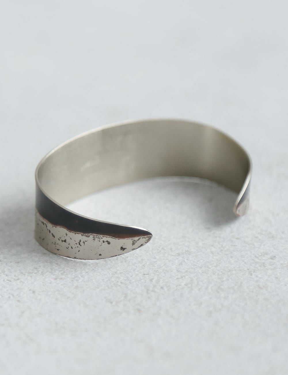 バングル細30｜Chi | 石見銀山 群言堂オンラインストア