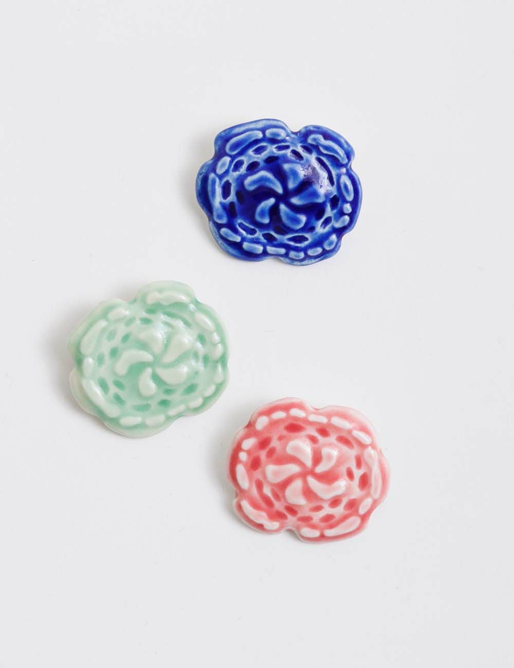 水の華ブローチ | 石見銀山 群言堂オンラインストア