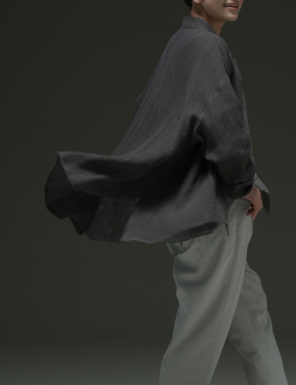 リネンラミーパレットブラウス | 石見銀山 群言堂オンラインストア