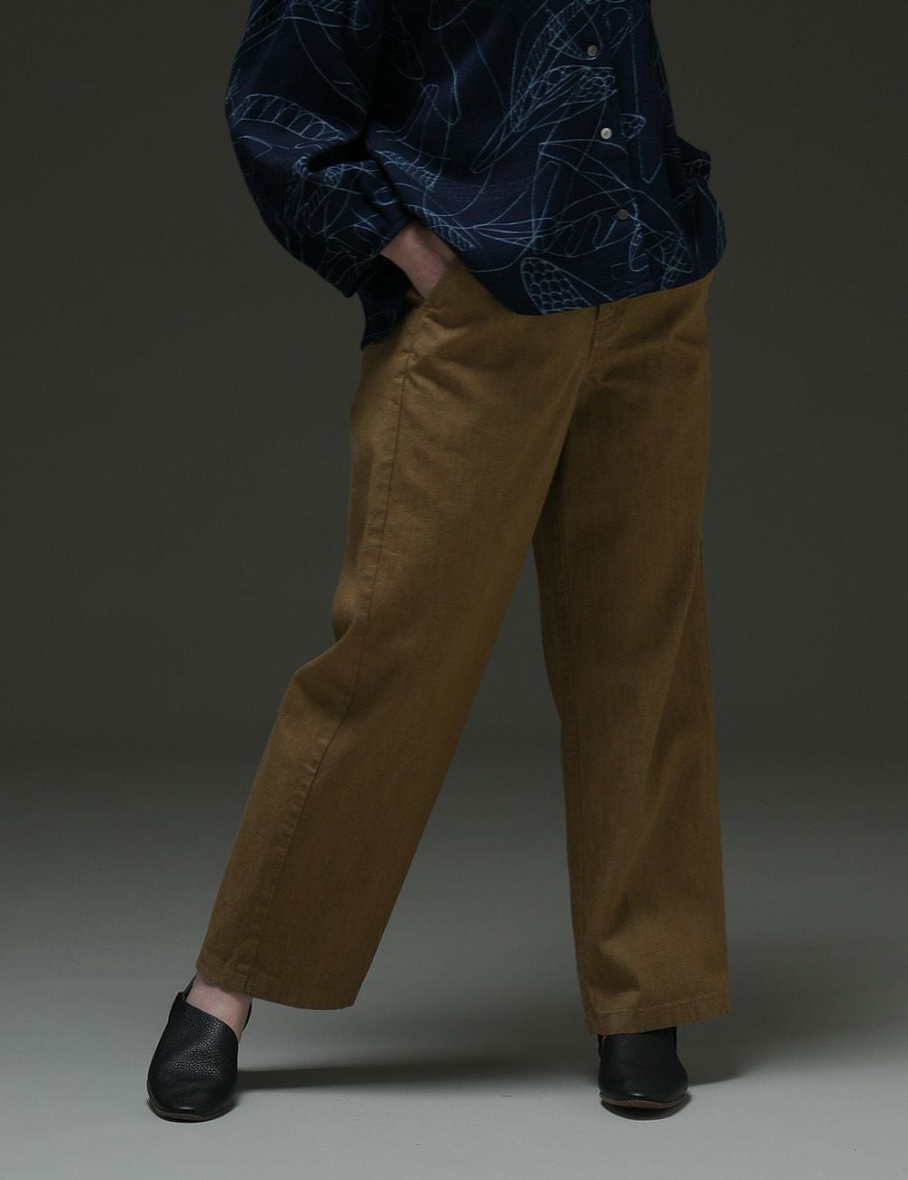 ナチュラルデニムパンツ花生姜（はなしょうが） | 石見銀山 群言堂