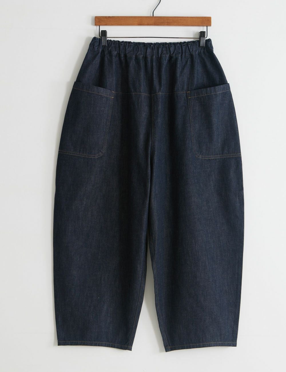 ナチュラルデニムパンツ山芹（やませり） | 石見銀山 群言堂オンライン