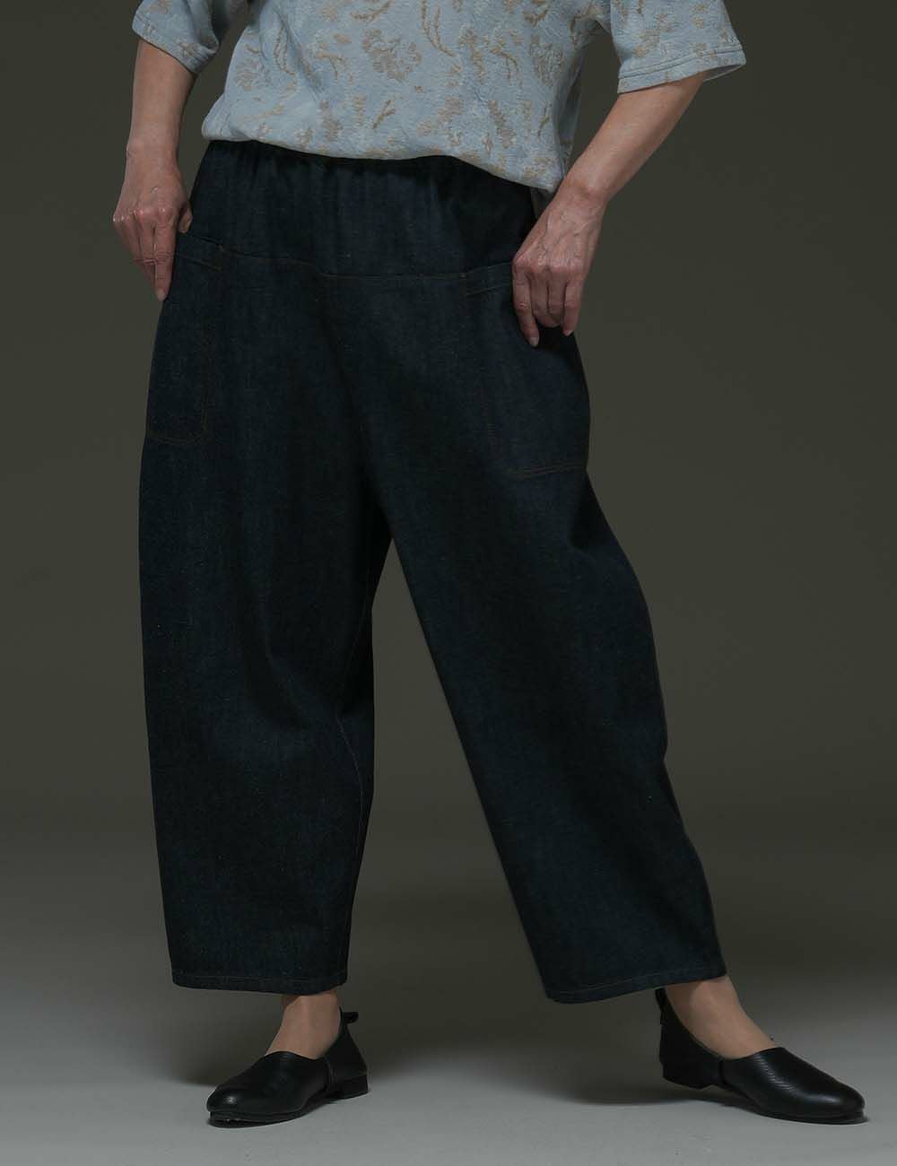 ナチュラルデニムパンツ山芹（やませり） | 石見銀山 群言堂オンライン