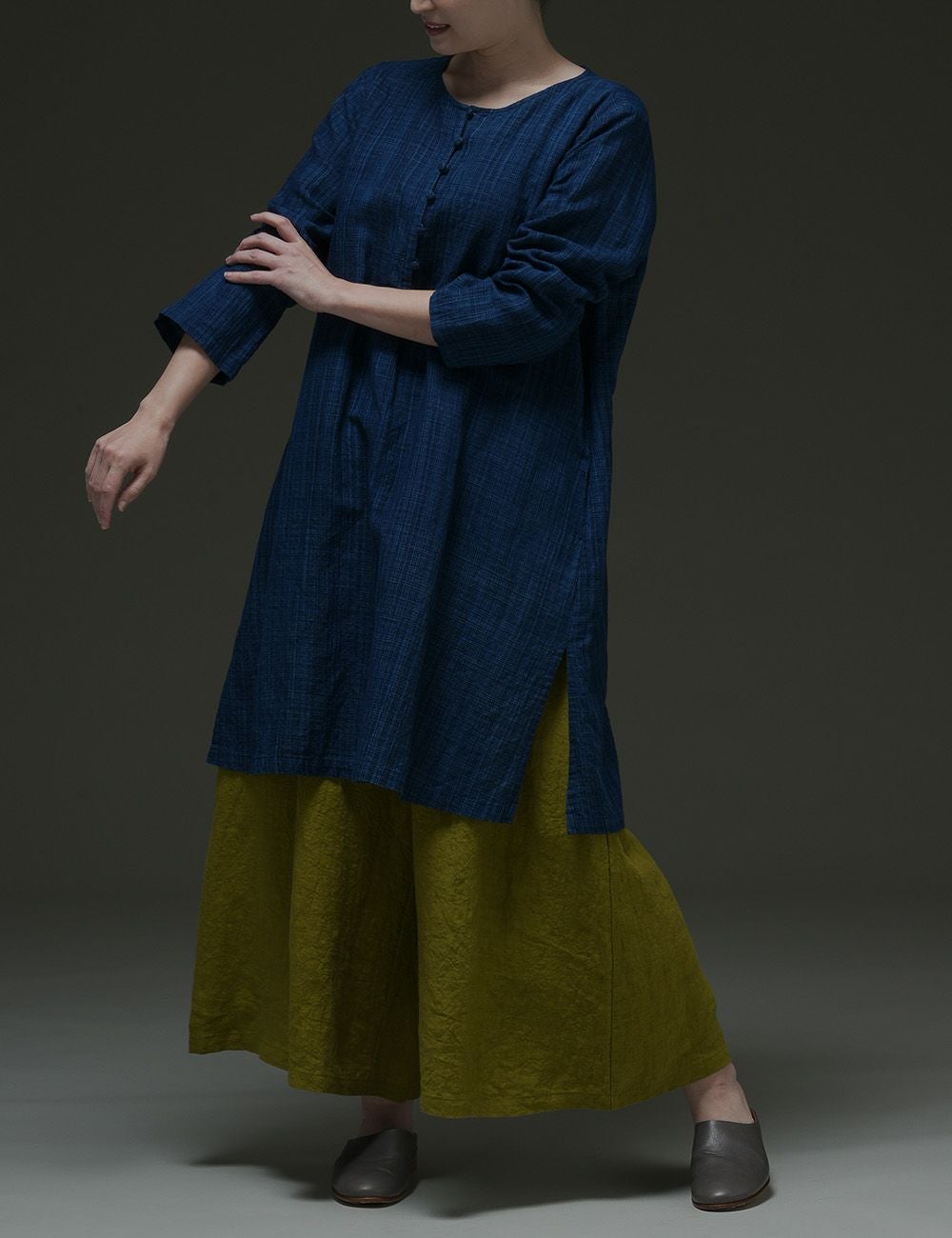藍染綿麻雨絣チュニック水木（みずき） | 石見銀山 群言堂オンラインストア