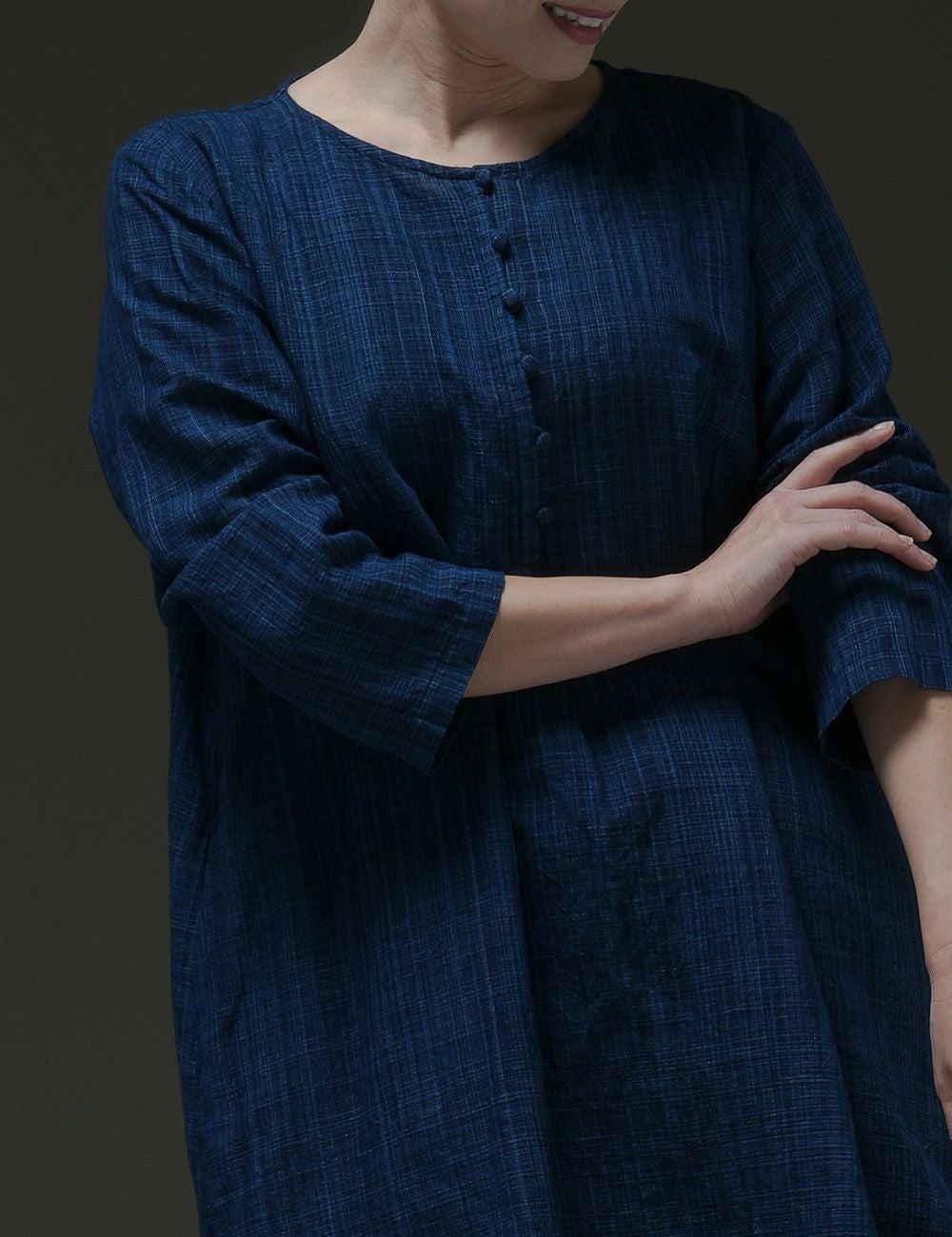 藍染綿麻雨絣チュニック水木（みずき） | 石見銀山 群言堂オンラインストア