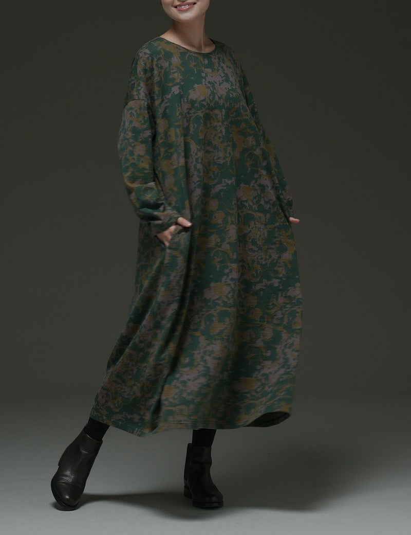 汀ジャガード　ワンピース熊谷草（くまがいそう）