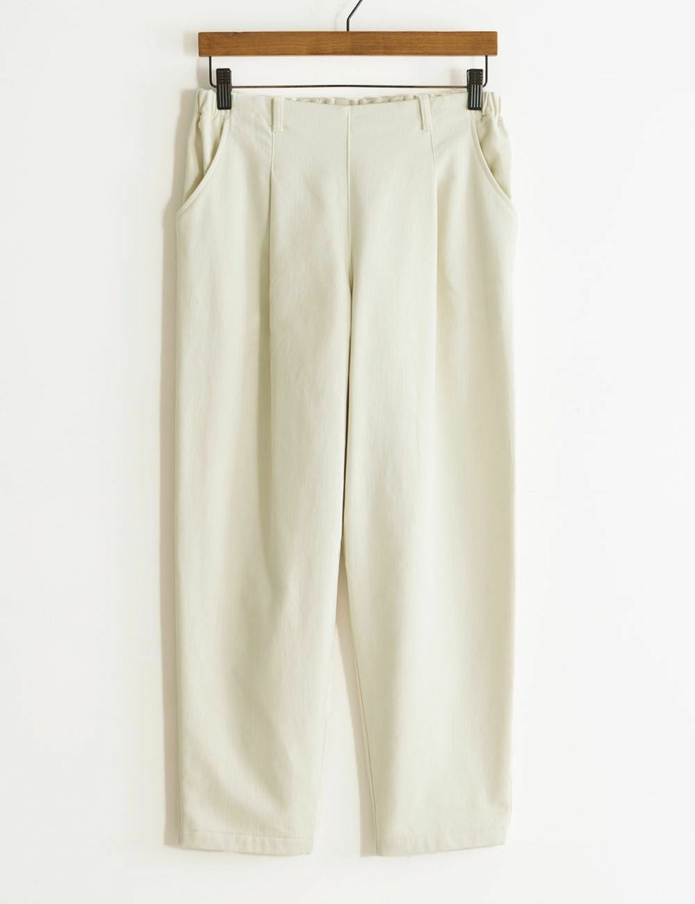 綿サテン裏起毛パンツ千鳥草（ちどりそう） | 石見銀山 群言堂