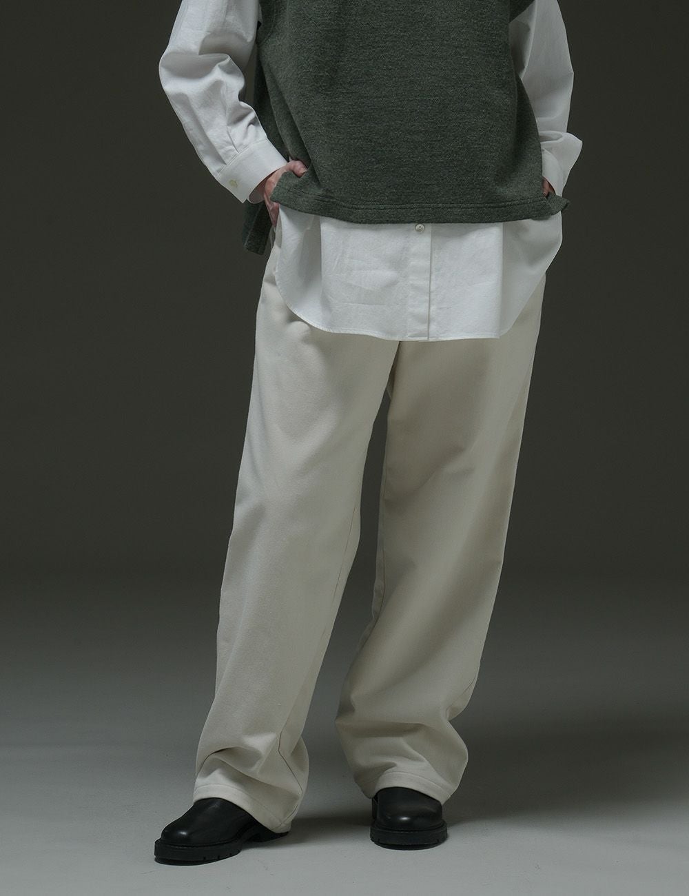 綿サテン裏起毛パンツ采振木（ざいふりぼく）