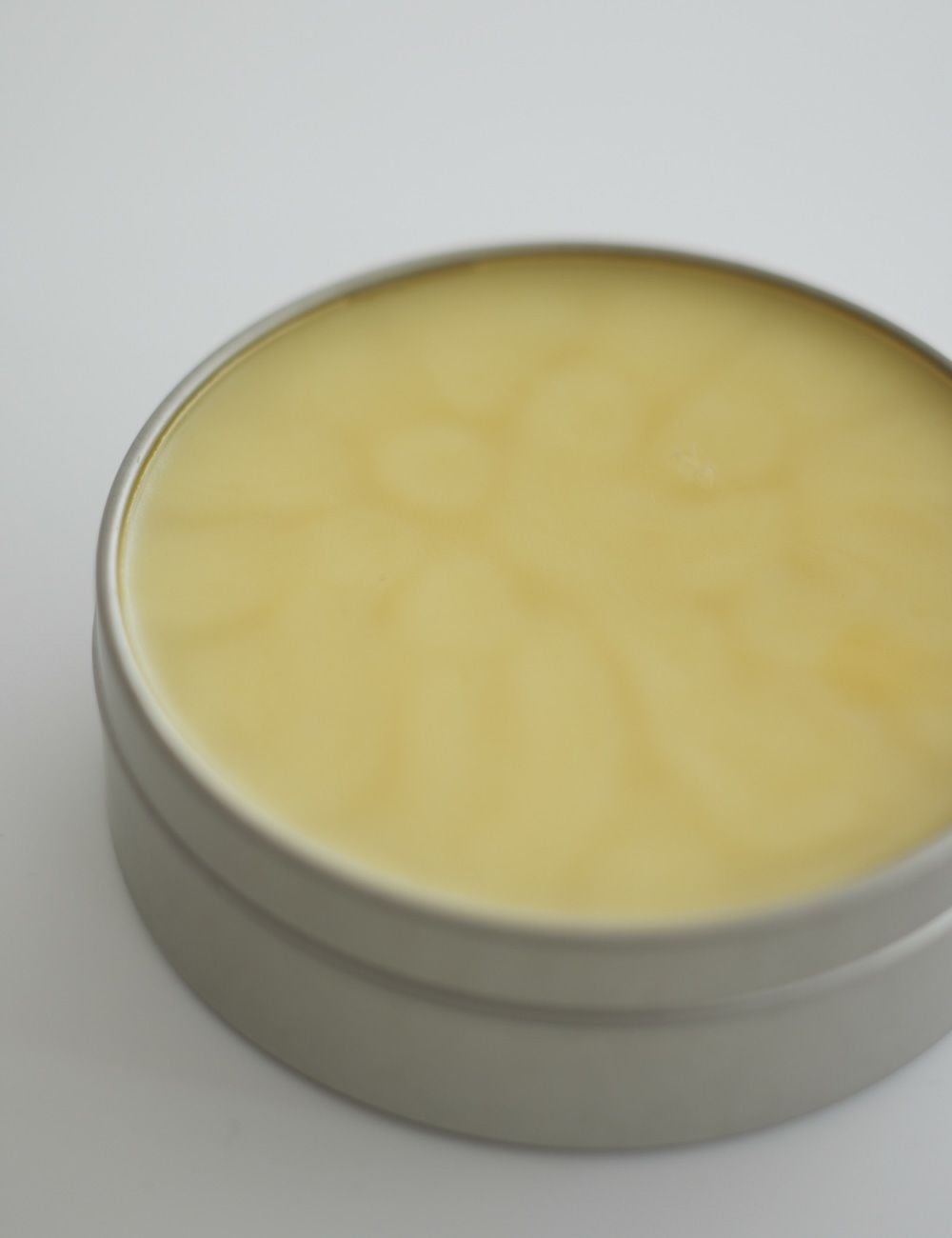 木工用蜜蝋クリーム｜尾山製材 | 石見銀山 群言堂オンラインストア