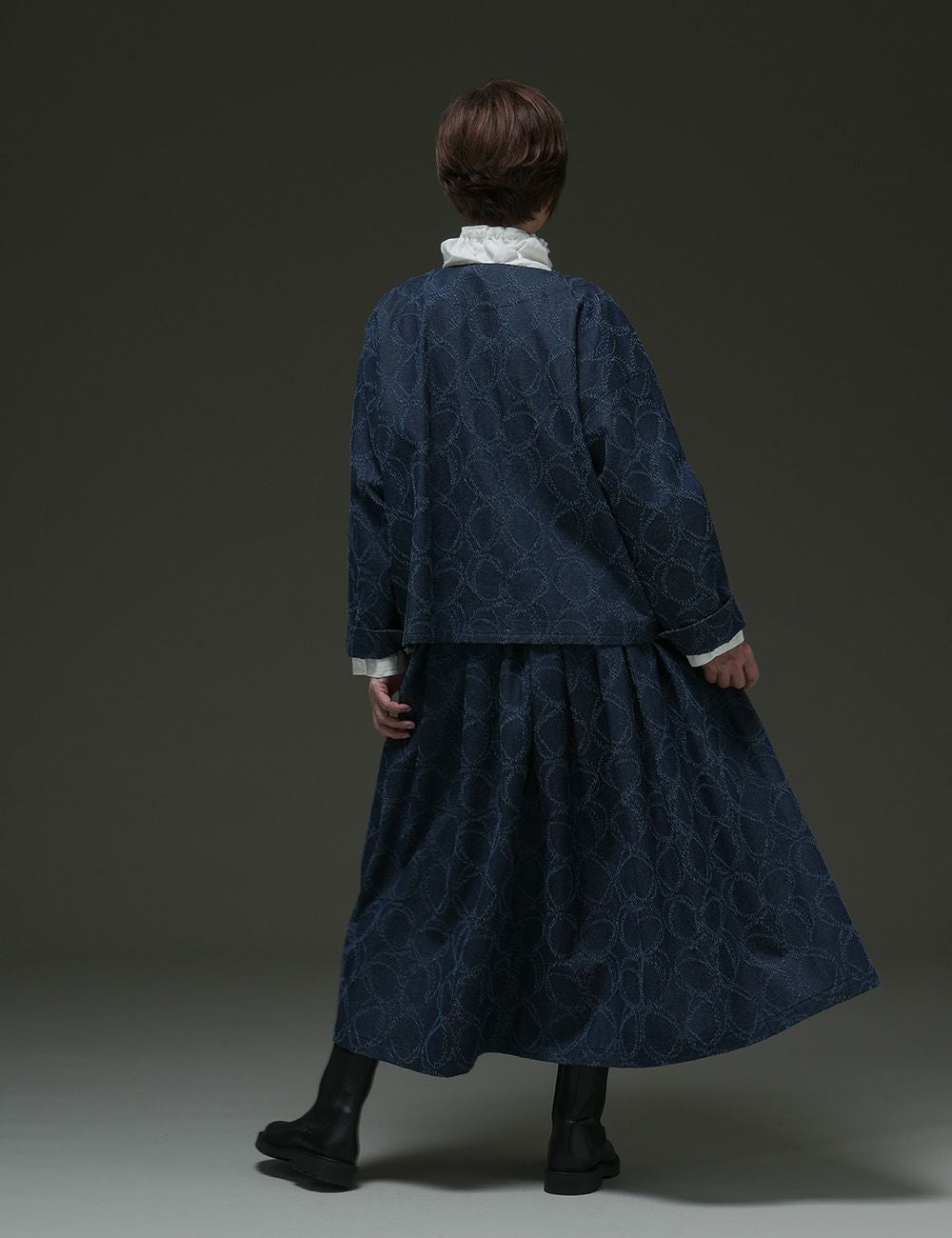 月花カット刺繍ジャケット野襤褸菊（のぼろぎく） | 石見銀山 群言堂