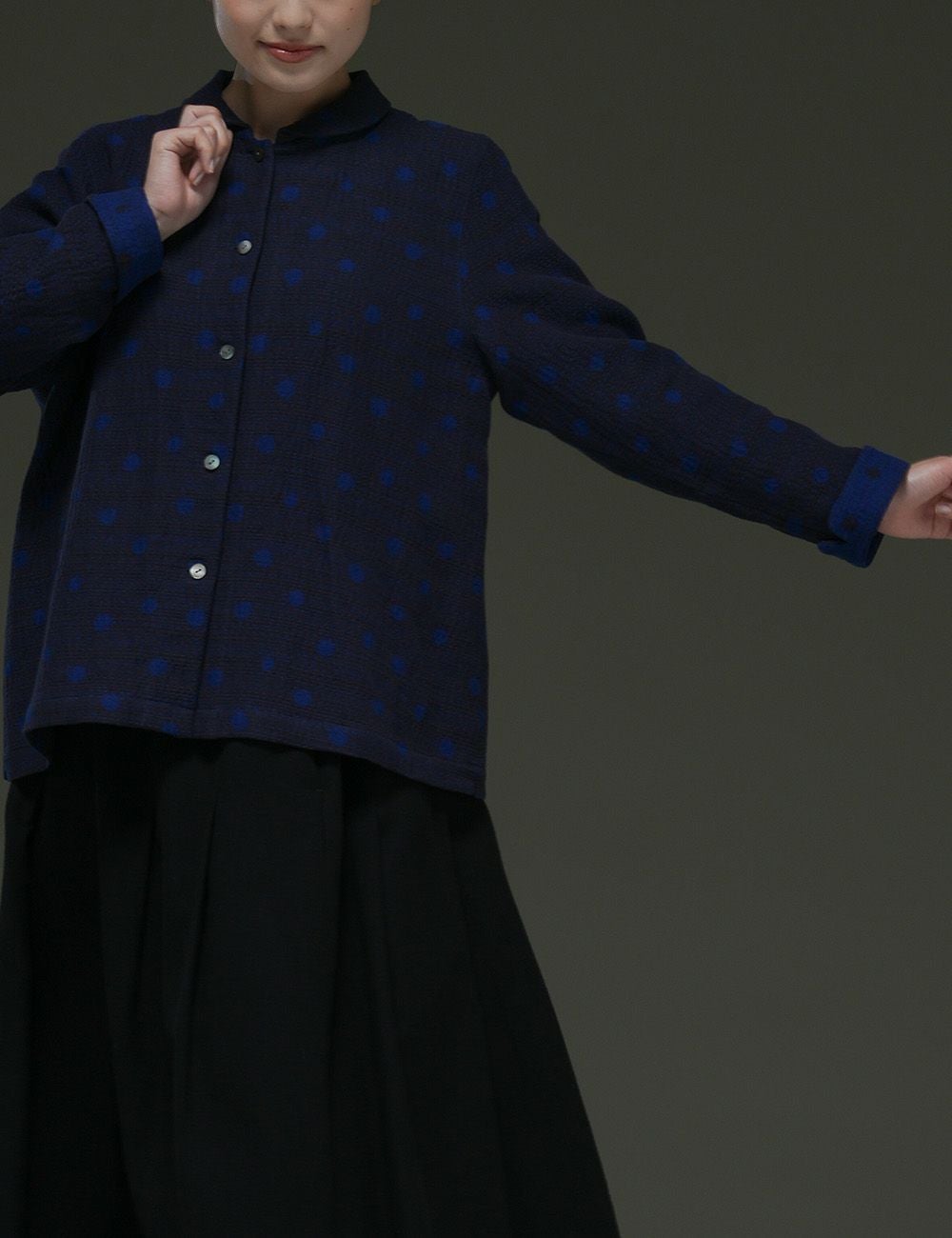 綿麻ドット刺子ジャガードブラウス座禅草（ざぜんそう） | 石見銀山 群