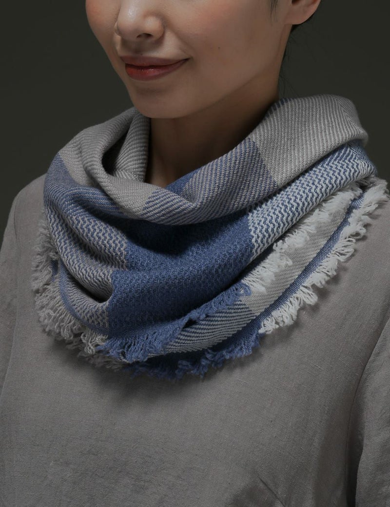 ウールスヌード格子柄