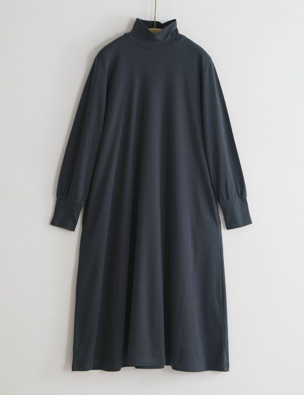 しっとりコットンワンピース 山藤（やまふじ） | 石見銀山 群言堂