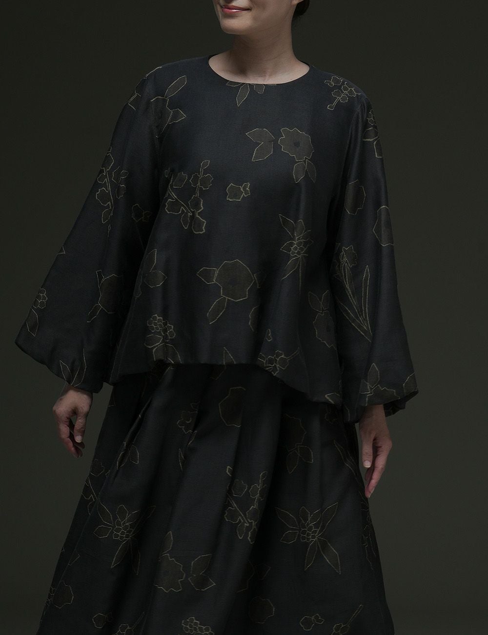 寒花ジャガードワンピース敦盛草（あつもりそう） | 石見銀山 群言堂