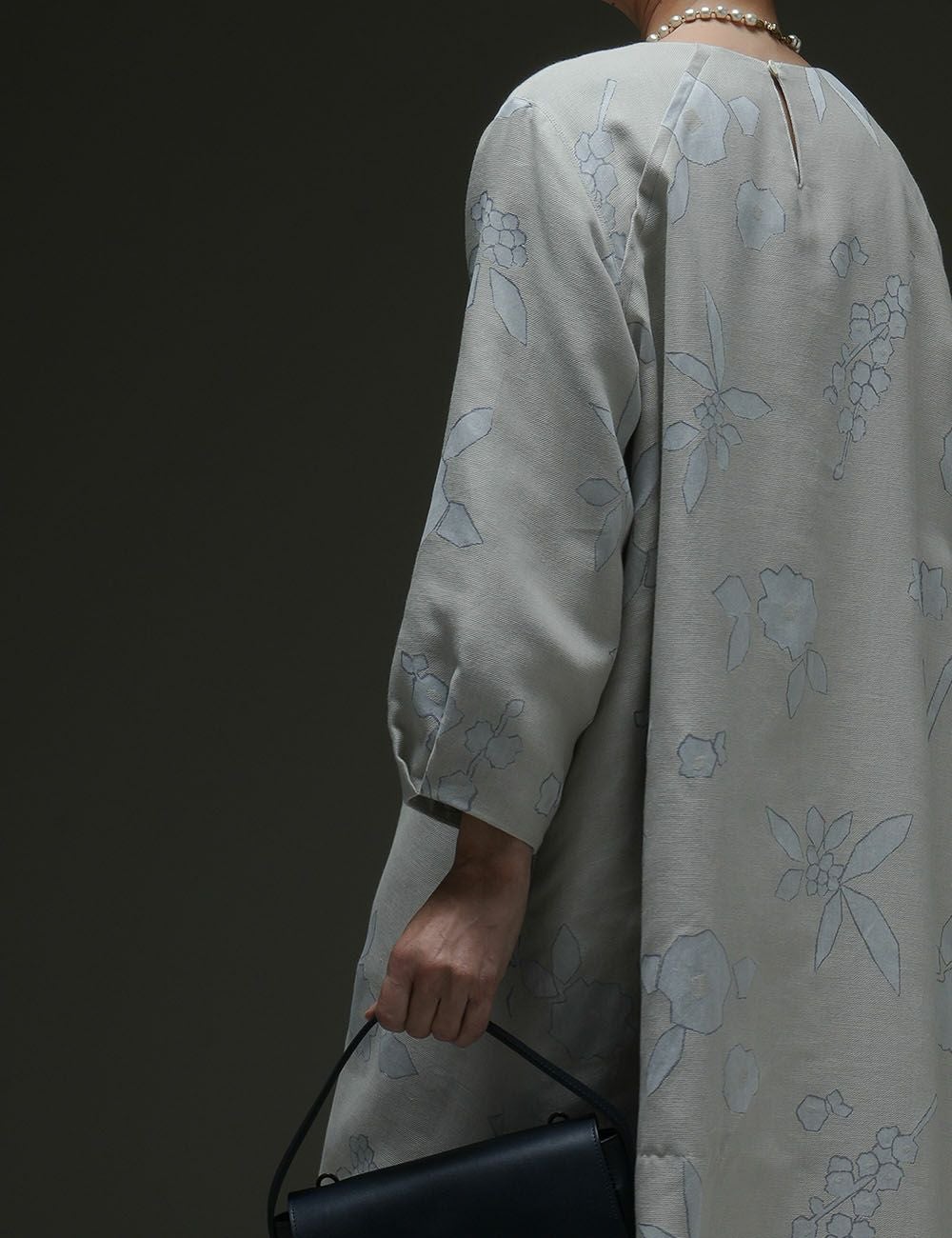 寒花ジャガードワンピース敦盛草（あつもりそう） | 石見銀山 群言堂