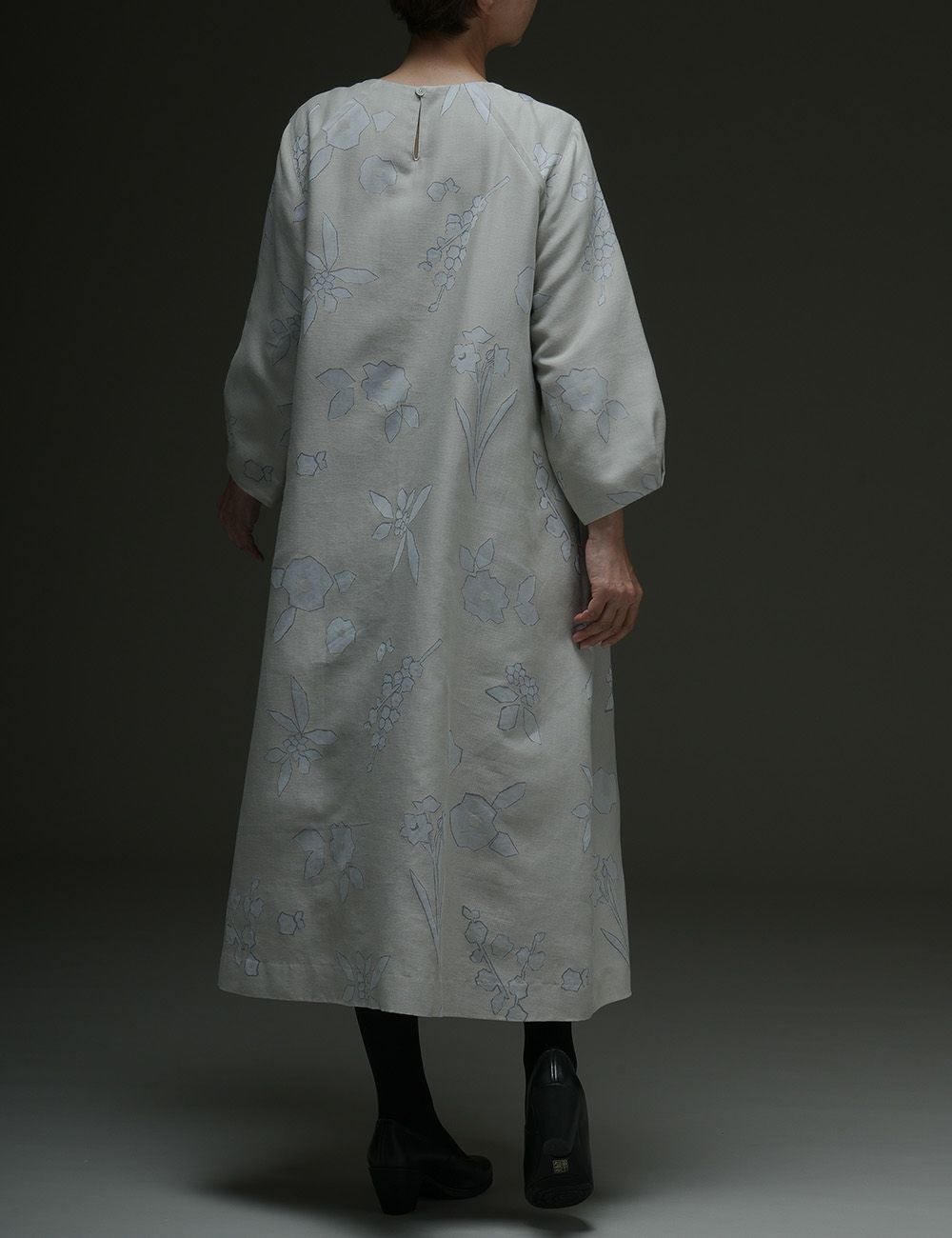 寒花ジャガードワンピース敦盛草（あつもりそう） | 石見銀山 群言堂