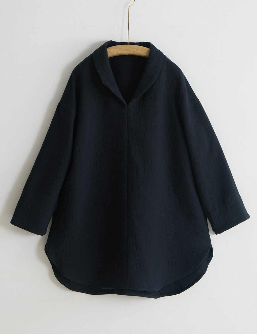 刺子風通織プルオーバー白釣舟（しろつりふね） | 石見銀山 群言堂