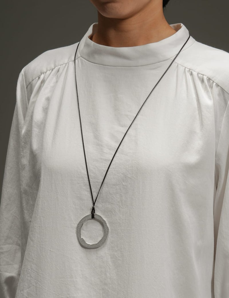 錫金環日食ネックレス